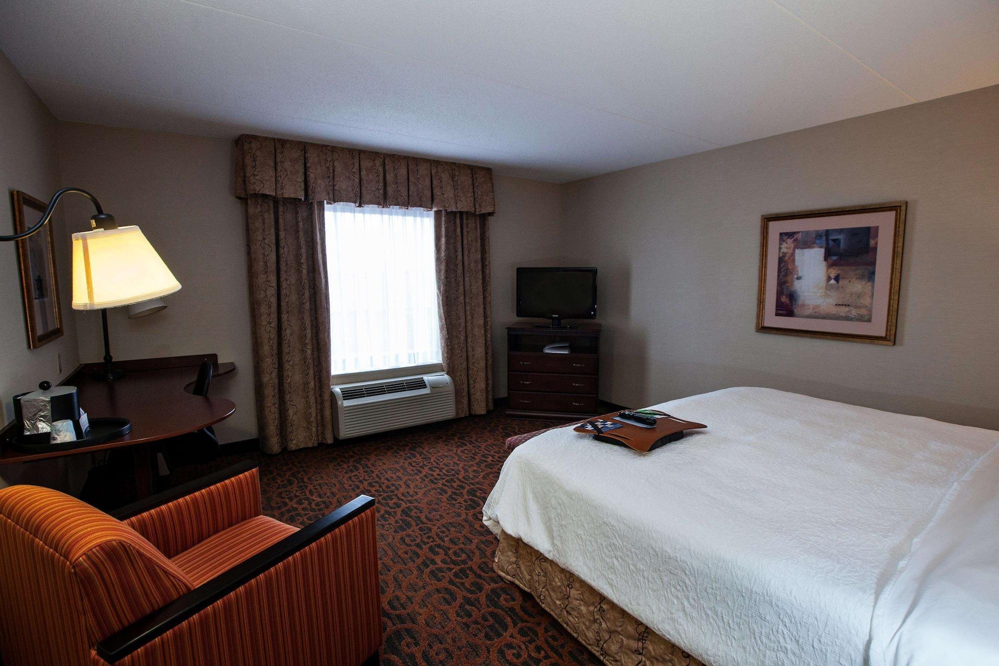 Hampton Inn By Hilton Napanee ナパニー エクステリア 写真