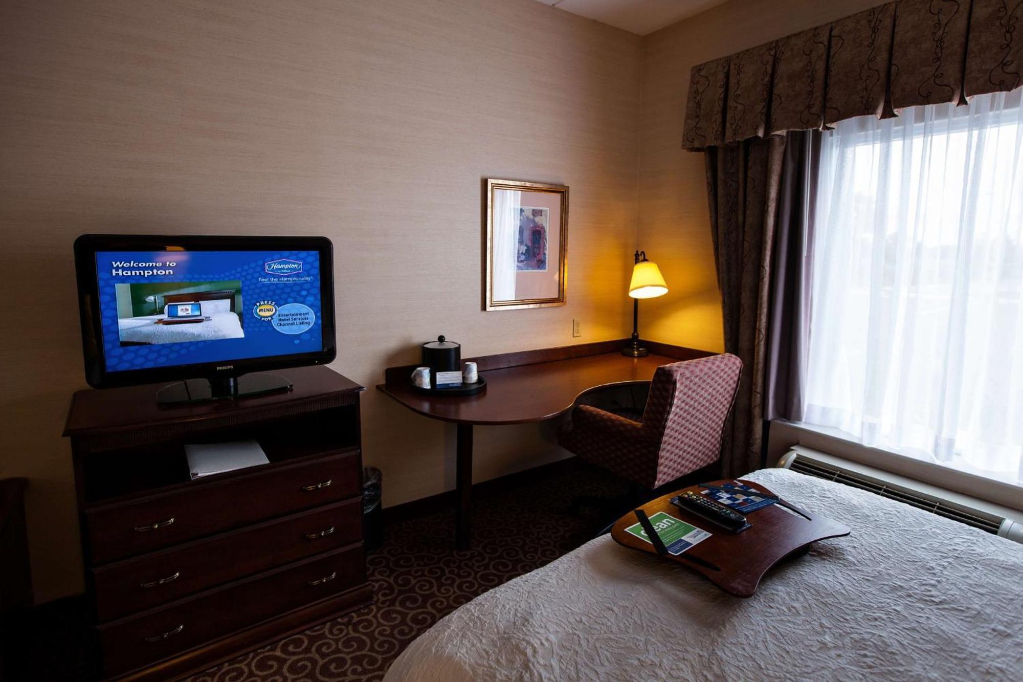 Hampton Inn By Hilton Napanee ナパニー エクステリア 写真