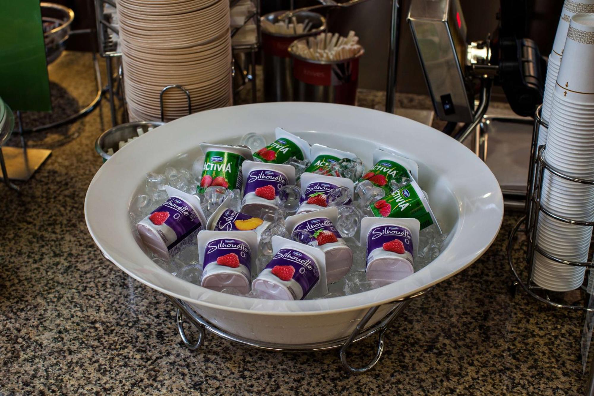 Hampton Inn By Hilton Napanee ナパニー エクステリア 写真