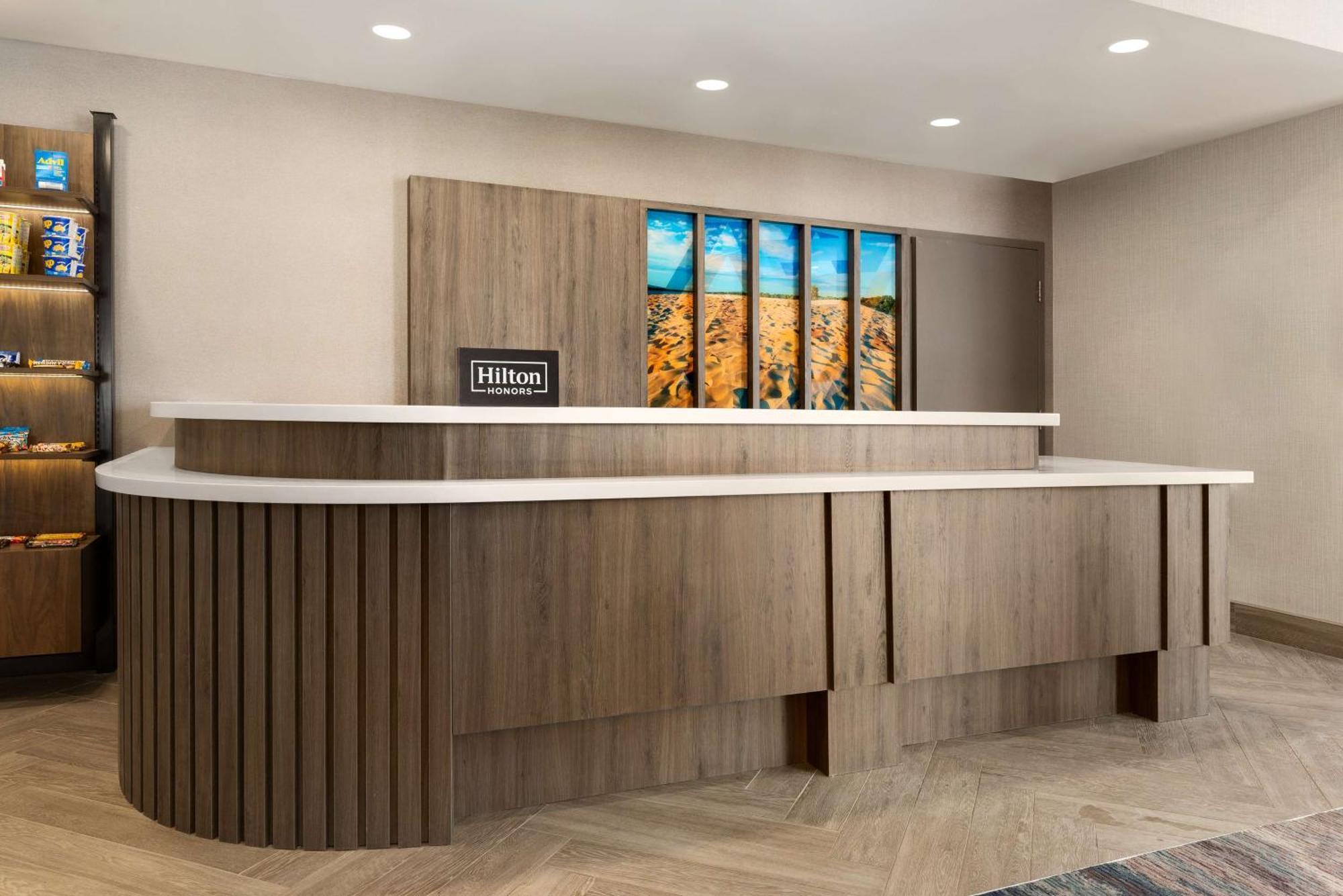 Hampton Inn By Hilton Napanee ナパニー エクステリア 写真