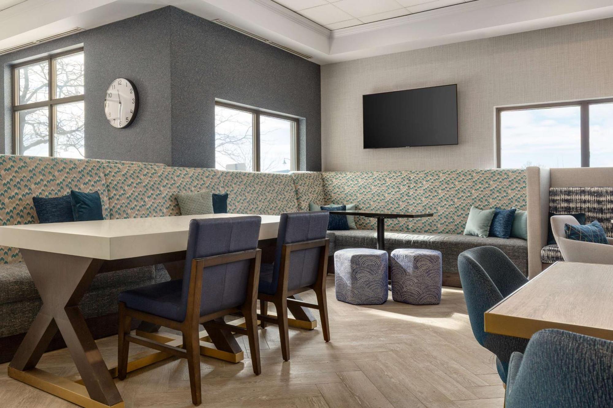 Hampton Inn By Hilton Napanee ナパニー エクステリア 写真