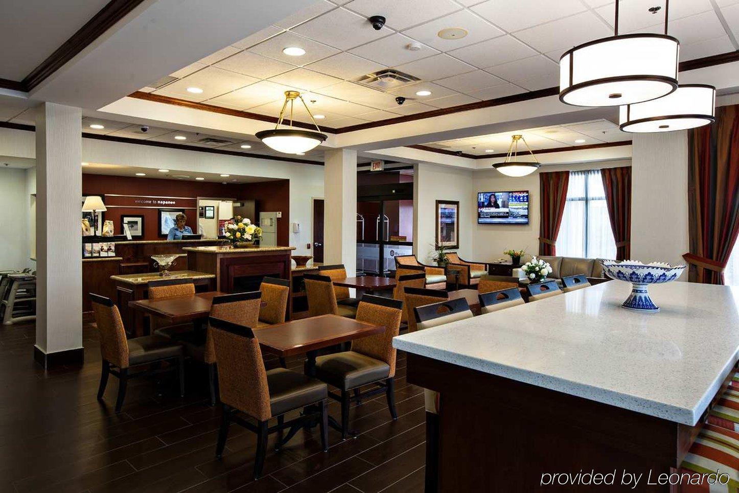 Hampton Inn By Hilton Napanee ナパニー エクステリア 写真